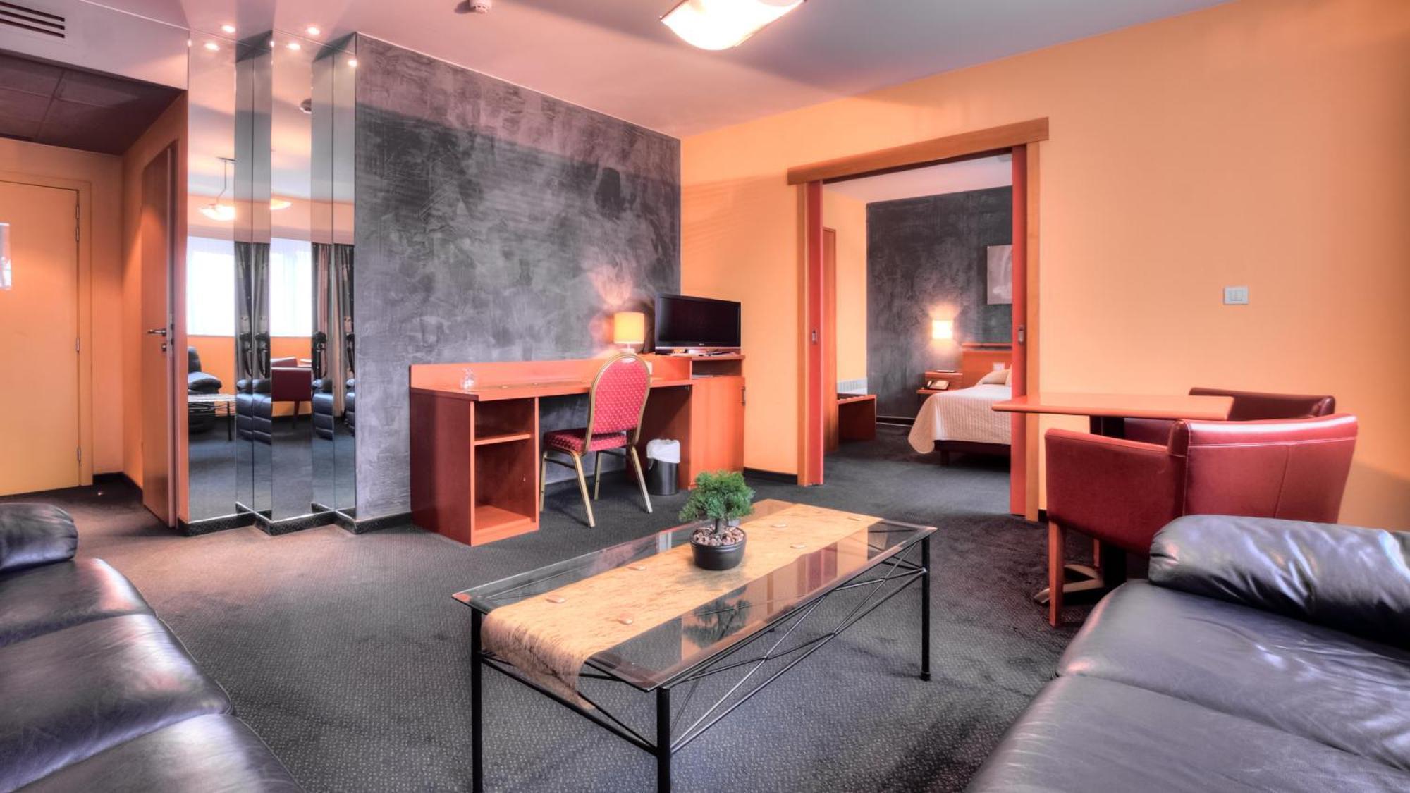 Hotel Tristar La Louvière Szoba fotó
