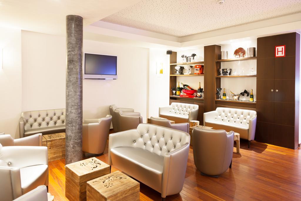 Hotel Tristar La Louvière Kültér fotó