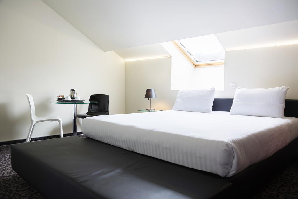 Hotel Tristar La Louvière Kültér fotó