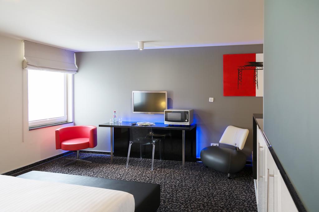 Hotel Tristar La Louvière Kültér fotó