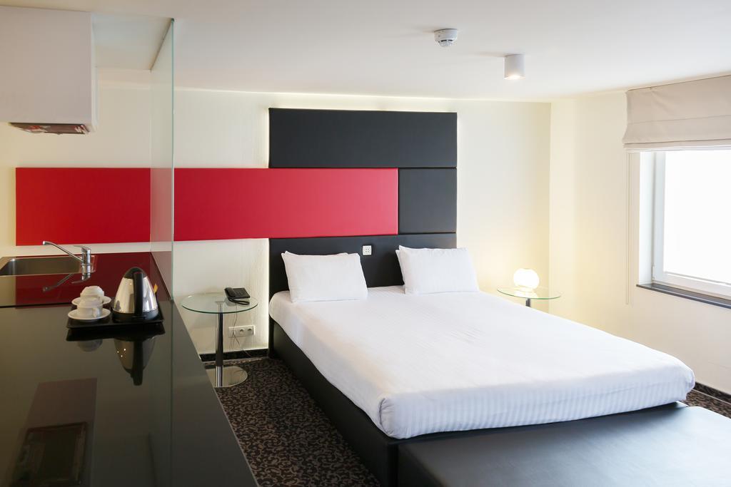 Hotel Tristar La Louvière Kültér fotó