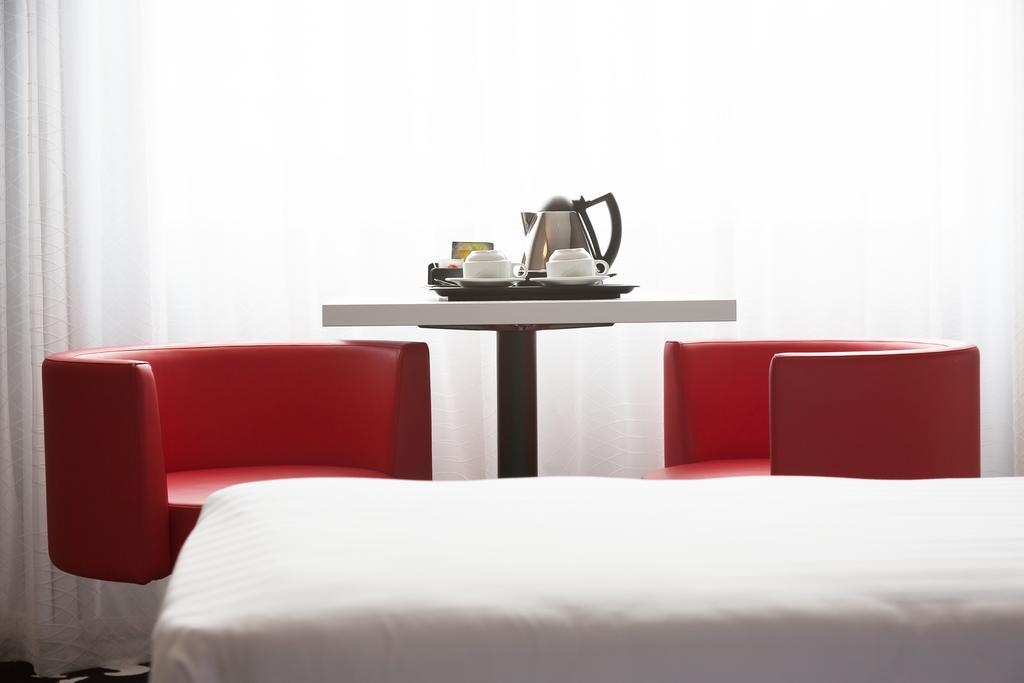Hotel Tristar La Louvière Kültér fotó